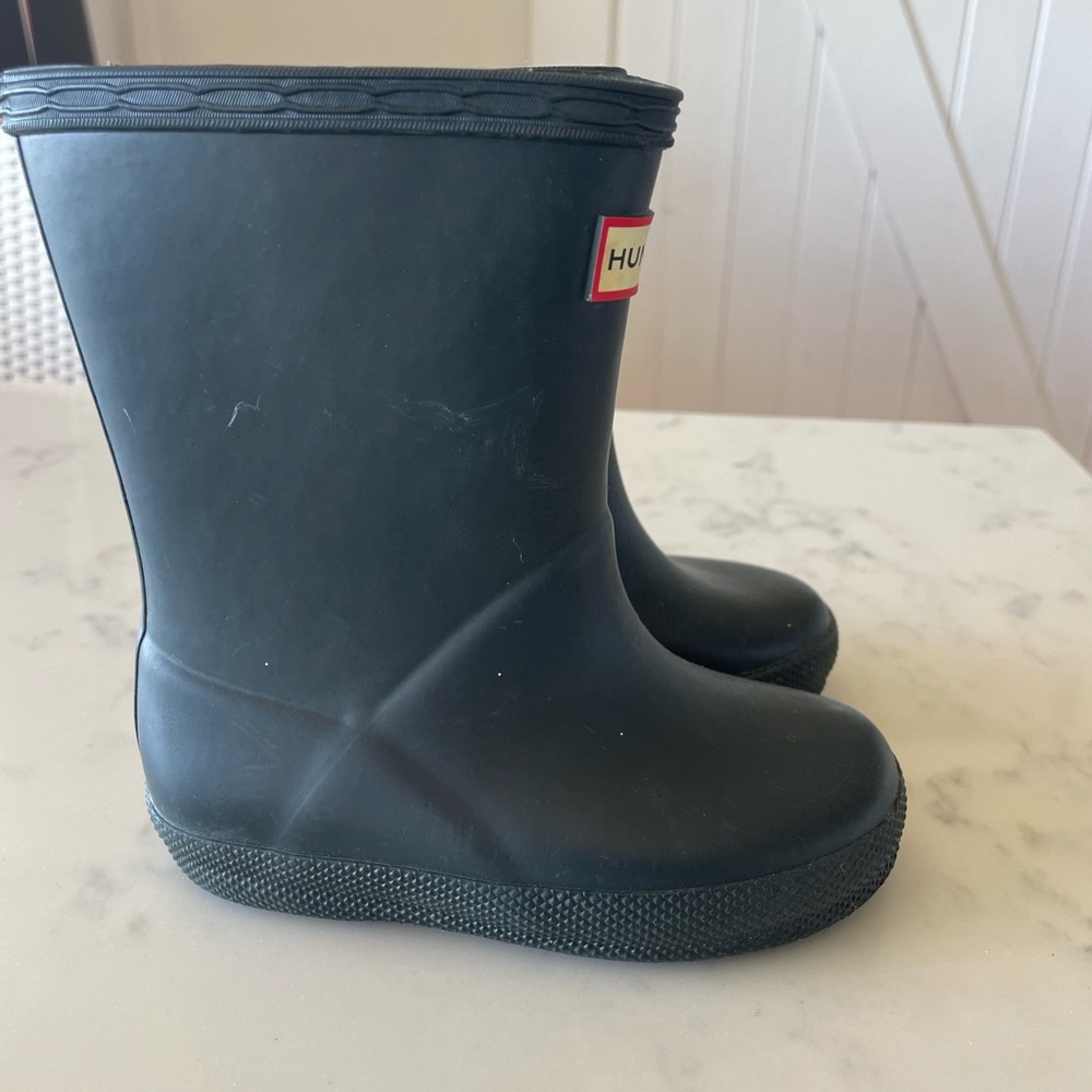 Toddler Navy Hunter Rainboots - Picture 3 of 4